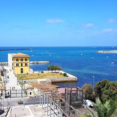 Almare - Sea Front Lägenhet Livorno Exteriör bild